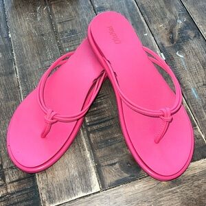 Olukai 'AKA Flip Flop Sandals Pink Plumeria Women’s Size 10